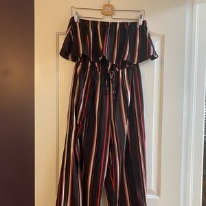 Off the shoulder pant jumper with slits in pants